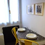 Apartment In The Historic Center-Navigli Milan