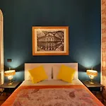 Apartment In The Historic Center-Navigli Milan